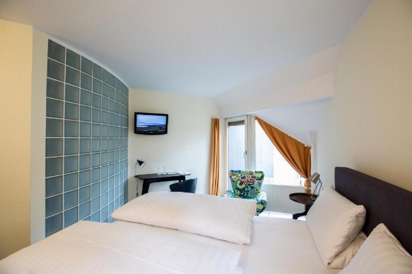 Wald & Golfhotel Lottental image 12